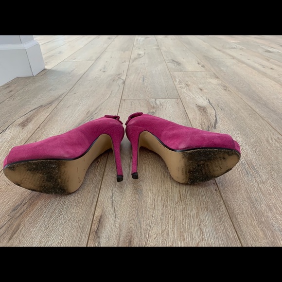 Steve Madden Suede Pink heels - Picture 5 of 8